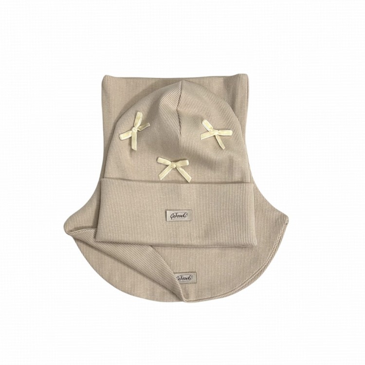 Czapka i komin na jesień dla dziewczynki kolor beżowy