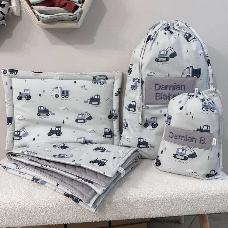 Wyprawka do przedszkola i żłobka, kompletny zestaw z podpisem