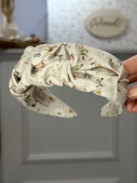 opaska do włosów na głowę marszczona dla kobiety.JPG